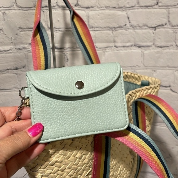 Panama Jack straw tote with multi colored strap - Picture 3 of 5